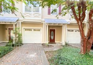421 Twin Lakes Ln - Photo 1 of 1