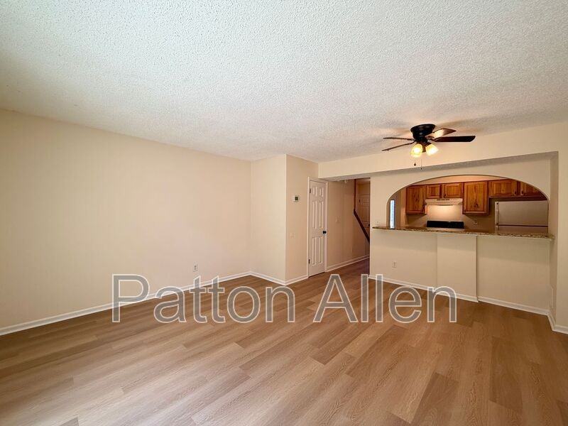 4 Dawnwood Cir - Photo 4 of 22