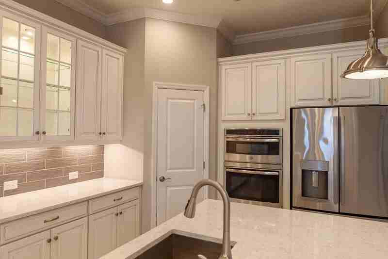 13927 Old Creek Ct - Photo 6 of 50