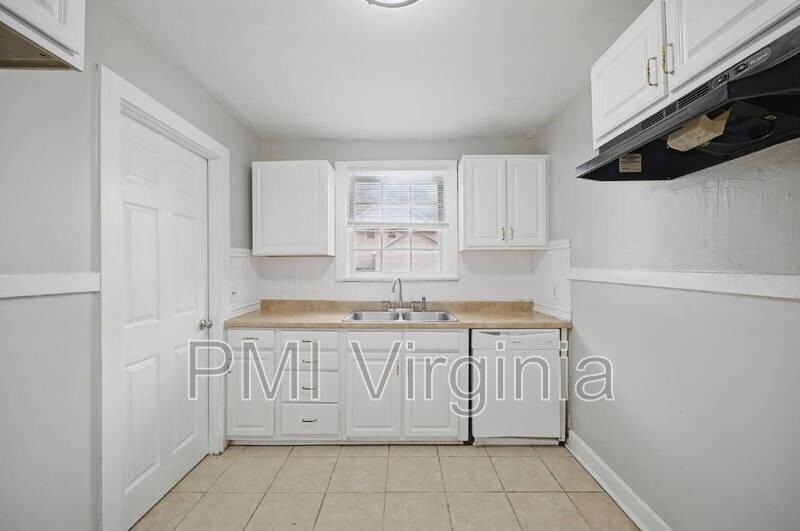 3841 Chatham Cir #A - Photo 4 of 23
