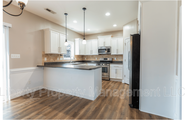 272 Triple Crown Dr - Photo 6 of 17
