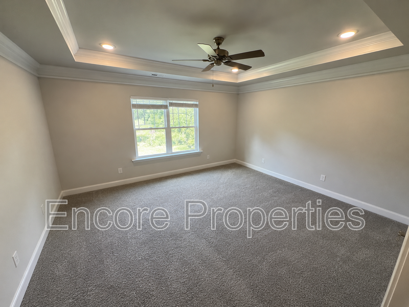 38 Knotty Pine Dr - Photo 5 of 22
