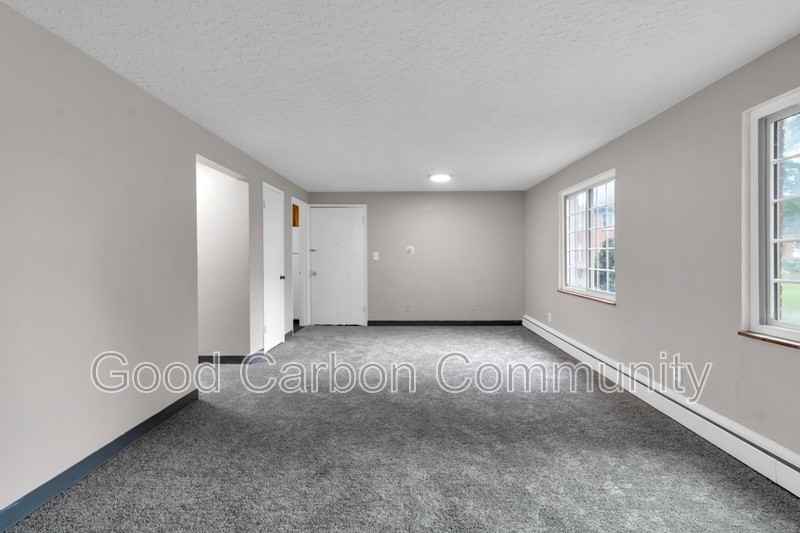 315 Beattie Ave #2 - Photo 2 of 16