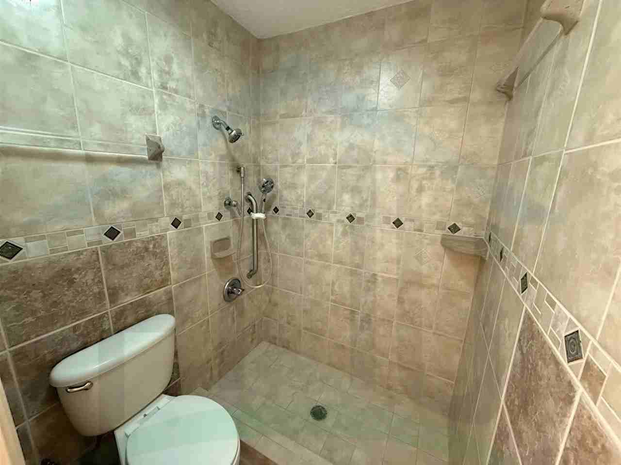 322 Quail Hollow Dr - Photo 7 of 13