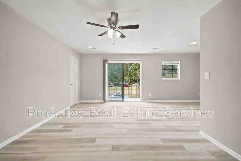 5397 E Princess Anne Rd #40 - Photo 5 of 17