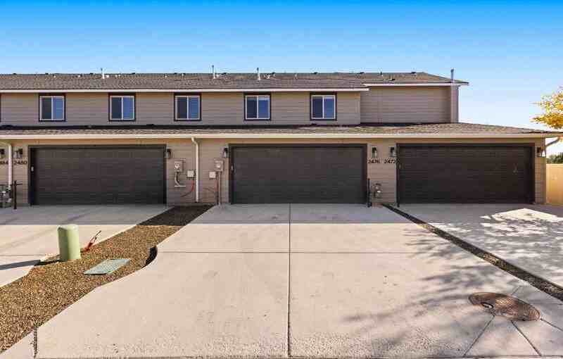 2476 E Blue Tick St - Photo 4 of 41