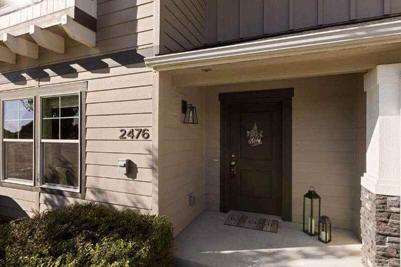 2476 E Blue Tick St - Photo 5 of 41