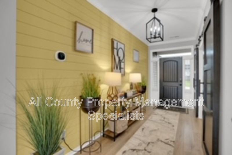 673 Bell Flower Ln - Photo 2 of 15