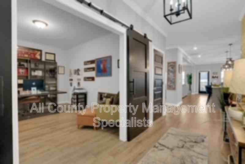 673 Bell Flower Ln - Photo 3 of 15