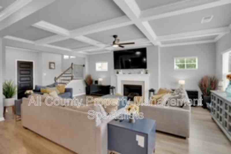 673 Bell Flower Ln - Photo 7 of 15