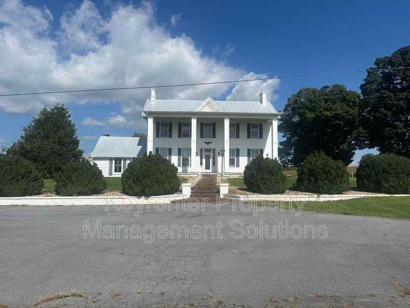 151 Tanner Ln - Photo 2 of 44