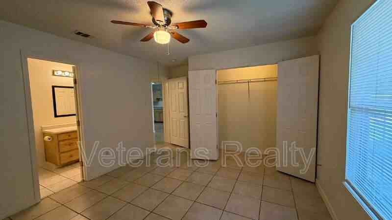 6323 Fred Allen Rd - Photo 4 of 15