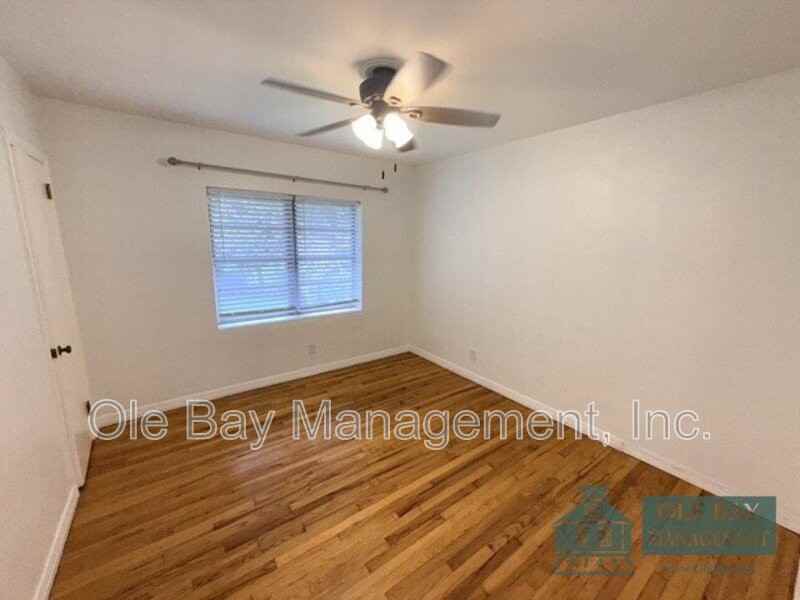 158 General Bullard Ave - Photo 6 of 12