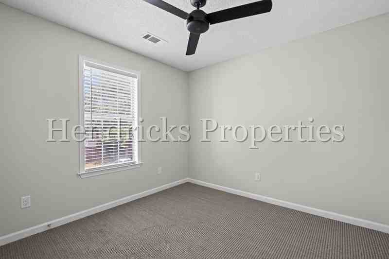 8697 Citrus Bend Dr - Photo 4 of 26