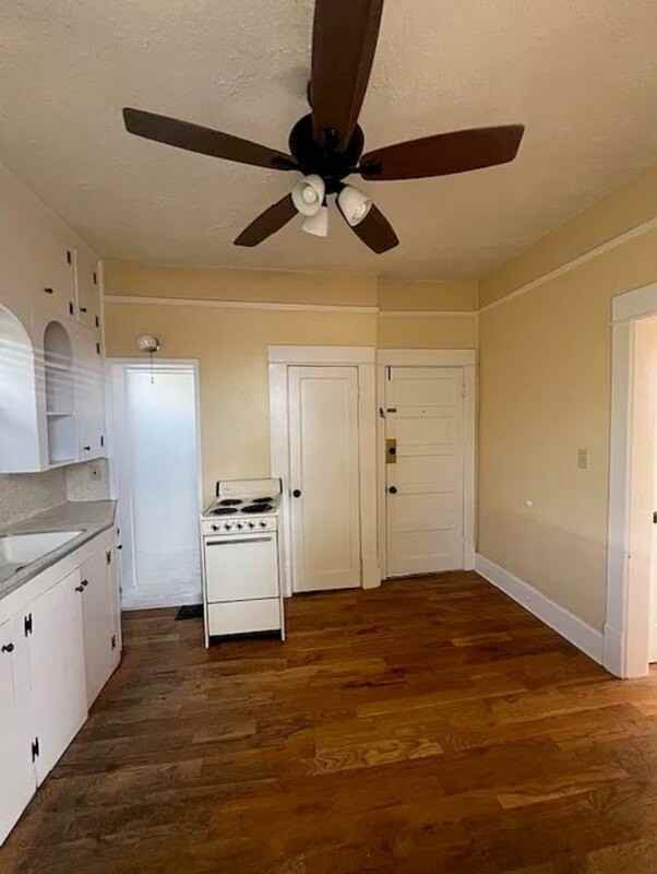 1216 W State St - Photo 7 of 18