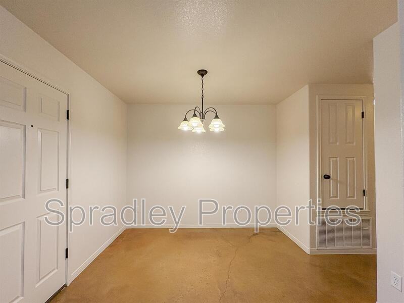 517B Kendra Dr - Photo 6 of 14