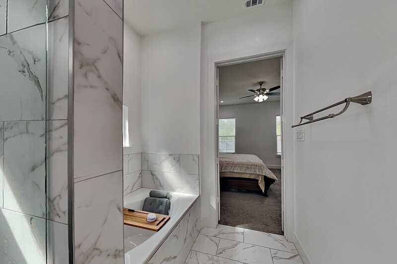 1819 Bickers St - Photo 7 of 17
