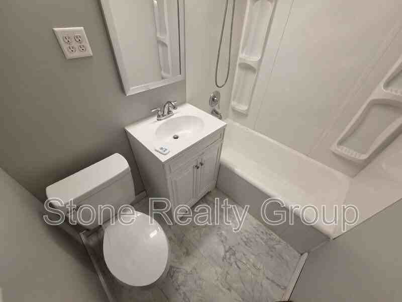 1609 S 5th St #B - Photo 7 of 8