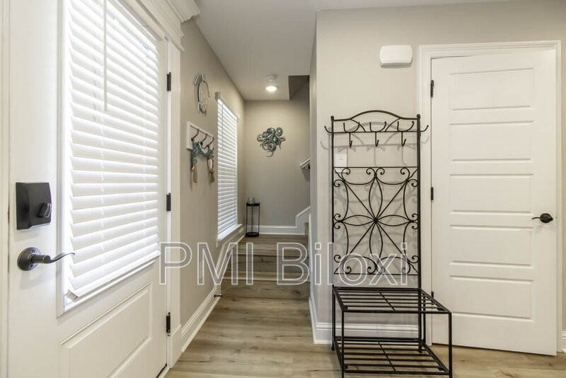 143 Coral Breeze Dr - Photo 6 of 30