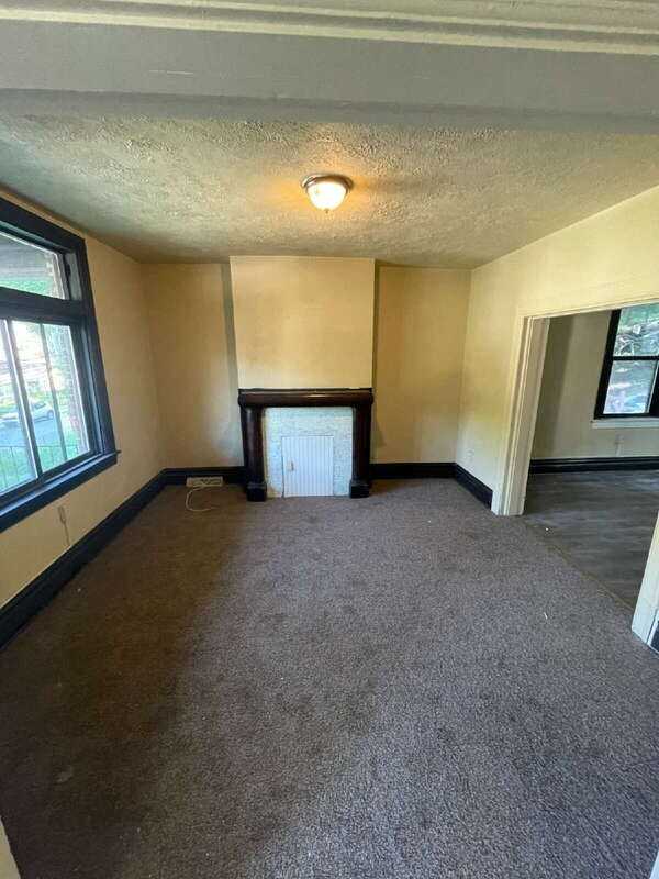 1250 Blackadore Ave - Photo 6 of 14