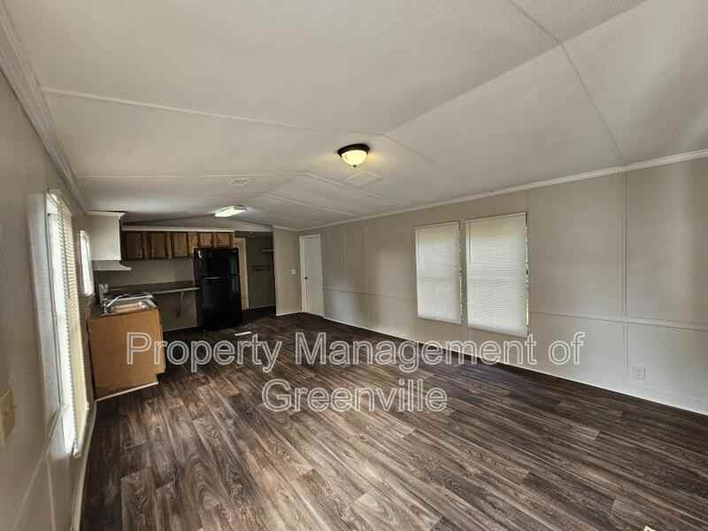 146 Duncanwood Dr - Photo 2 of 15