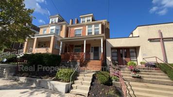 featured image of 1122 Greenfield Ave
