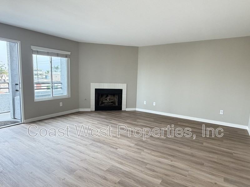 193 Elder Ave - Photo 5 of 23