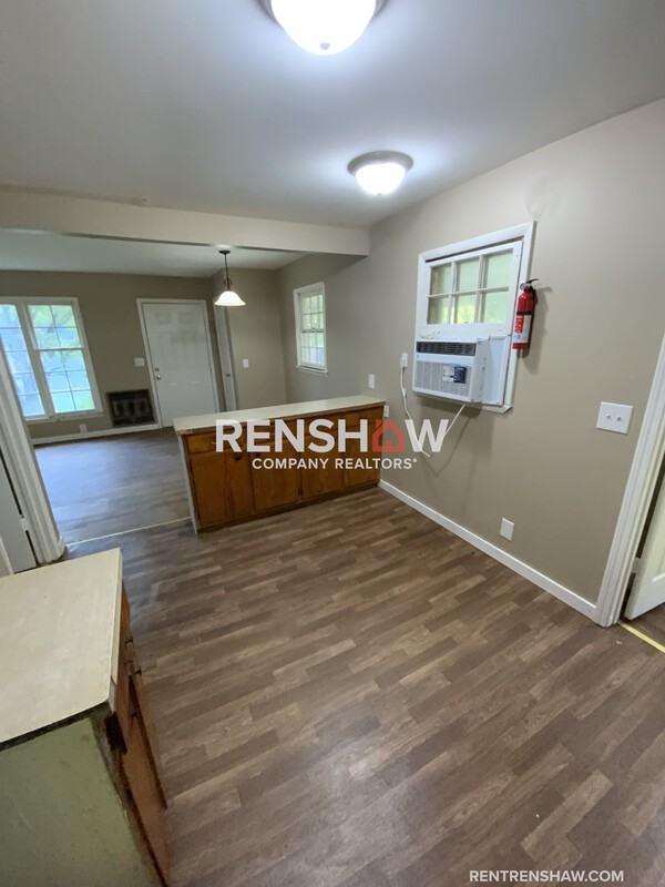 691 Bridgeman St - Photo 3 of 16