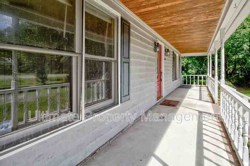 4614 Masonboro Loop Rd - Photo 3 of 22