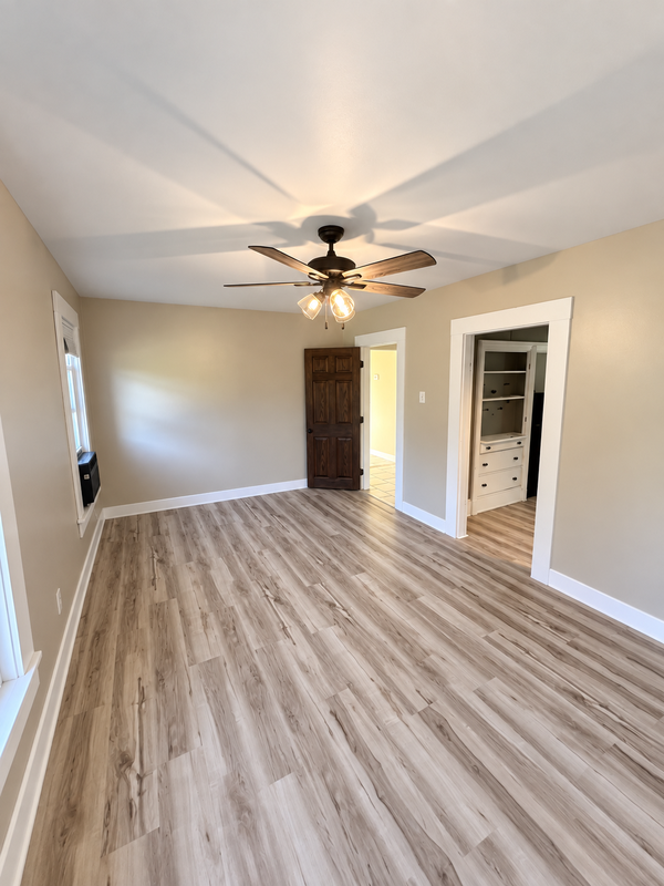 105 South St - Photo 7 of 9