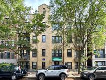 917 W Dakin St #402 - Photo 1 of 1
