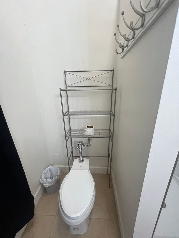 444 G St - Photo 5 of 10