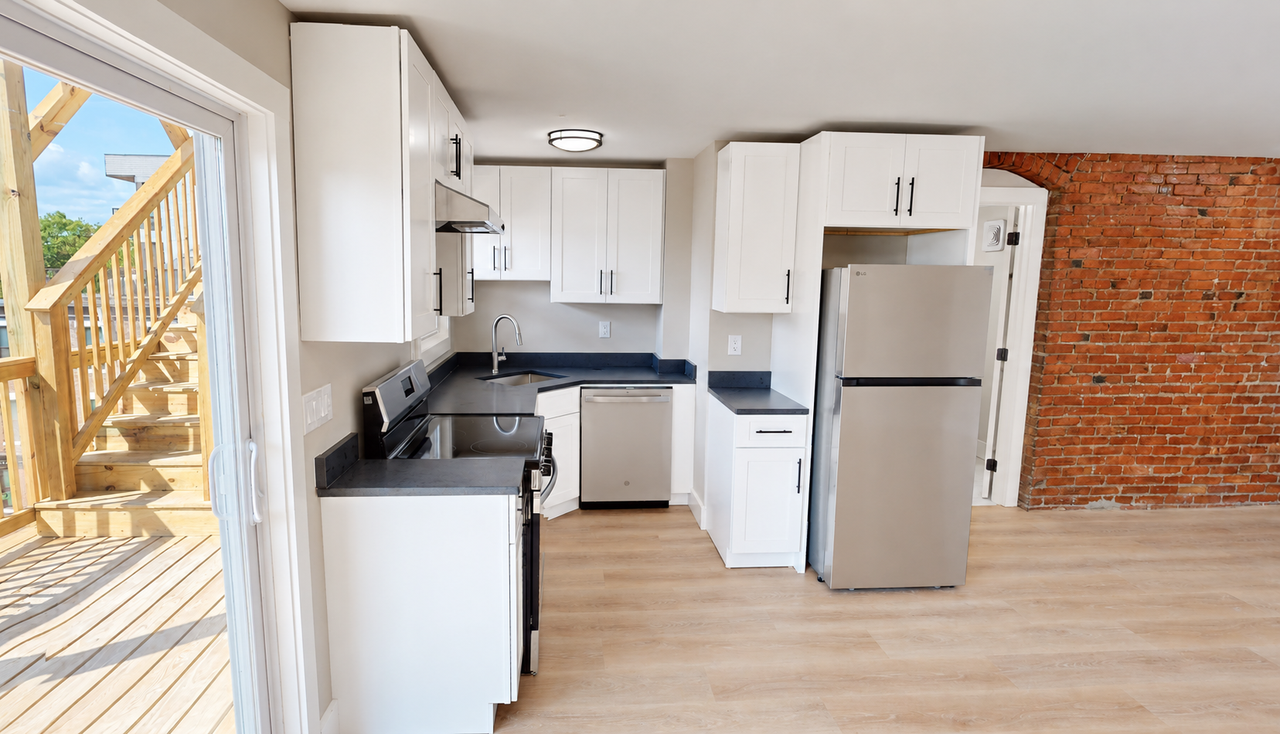 65 Franklin St #21