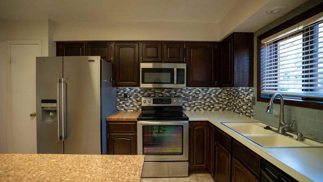 3323 Chuckwagon Rd - Photo 2 of 12