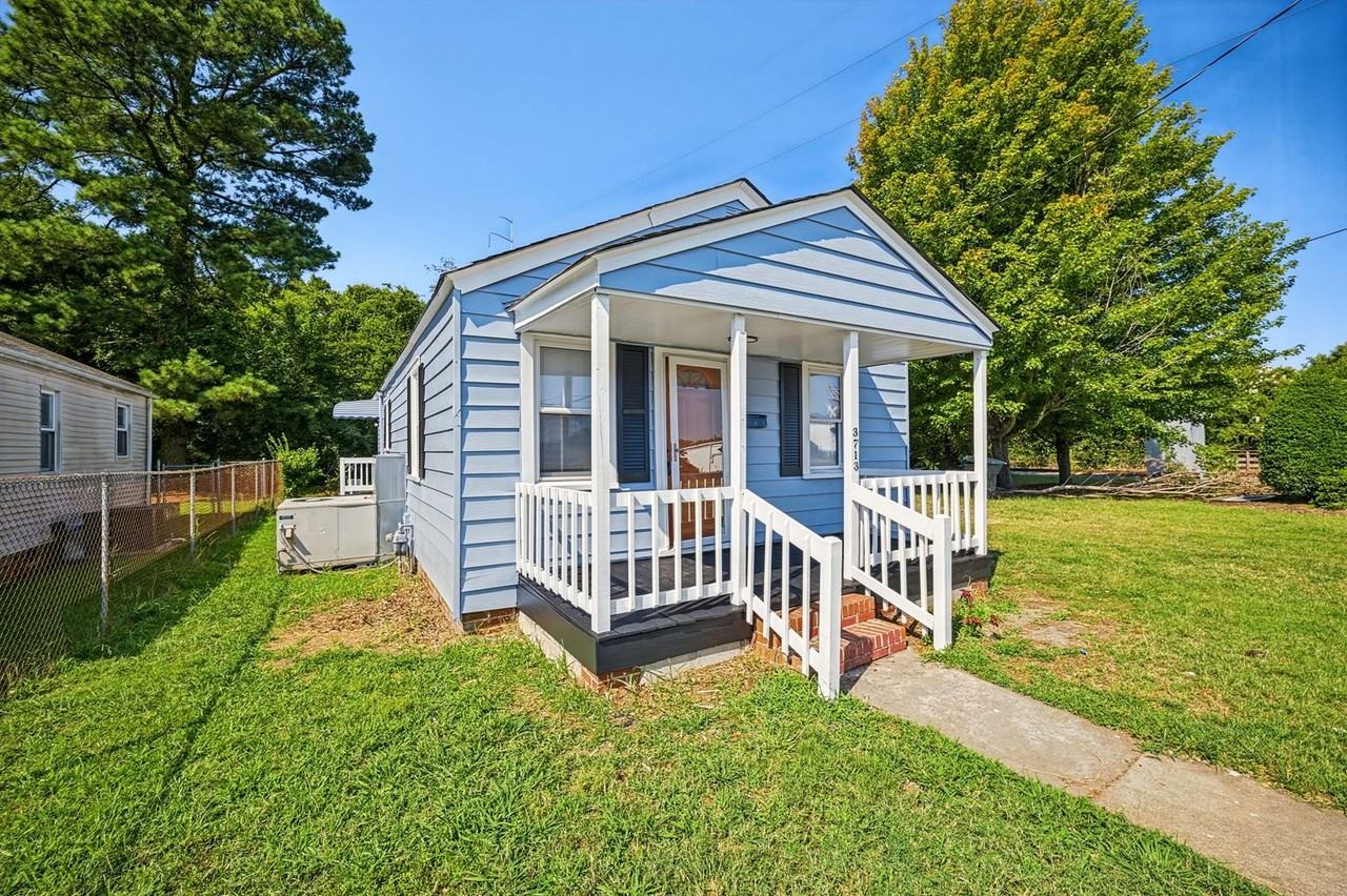 3713 Chestnut Ave - Photo 2 of 25