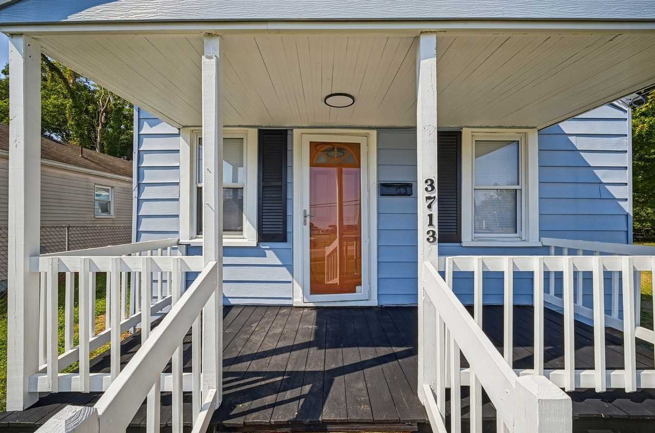 3713 Chestnut Ave - Photo 4 of 25