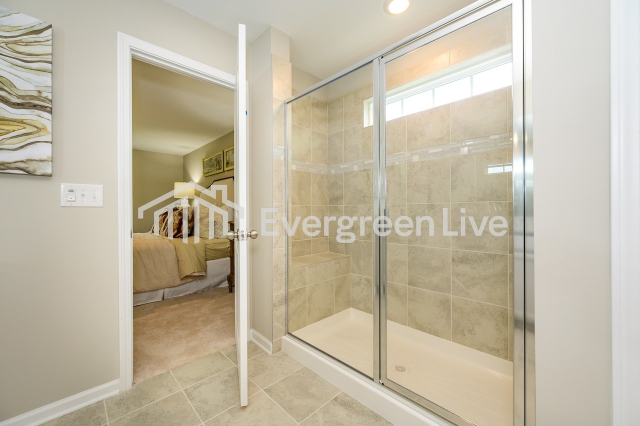 103 Shadow Stone Dr - Photo 4 of 15