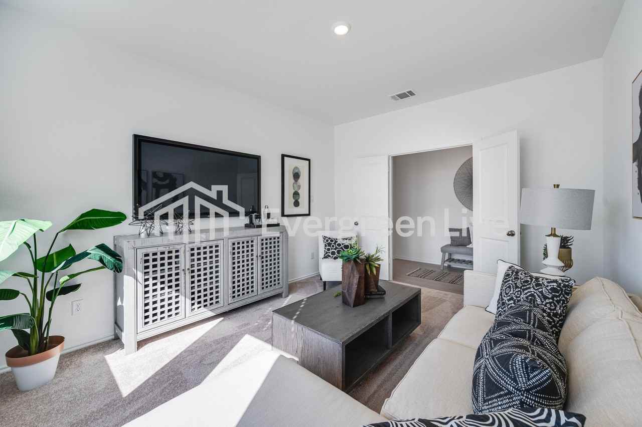 233 Maegans Way - Photo 5 of 19