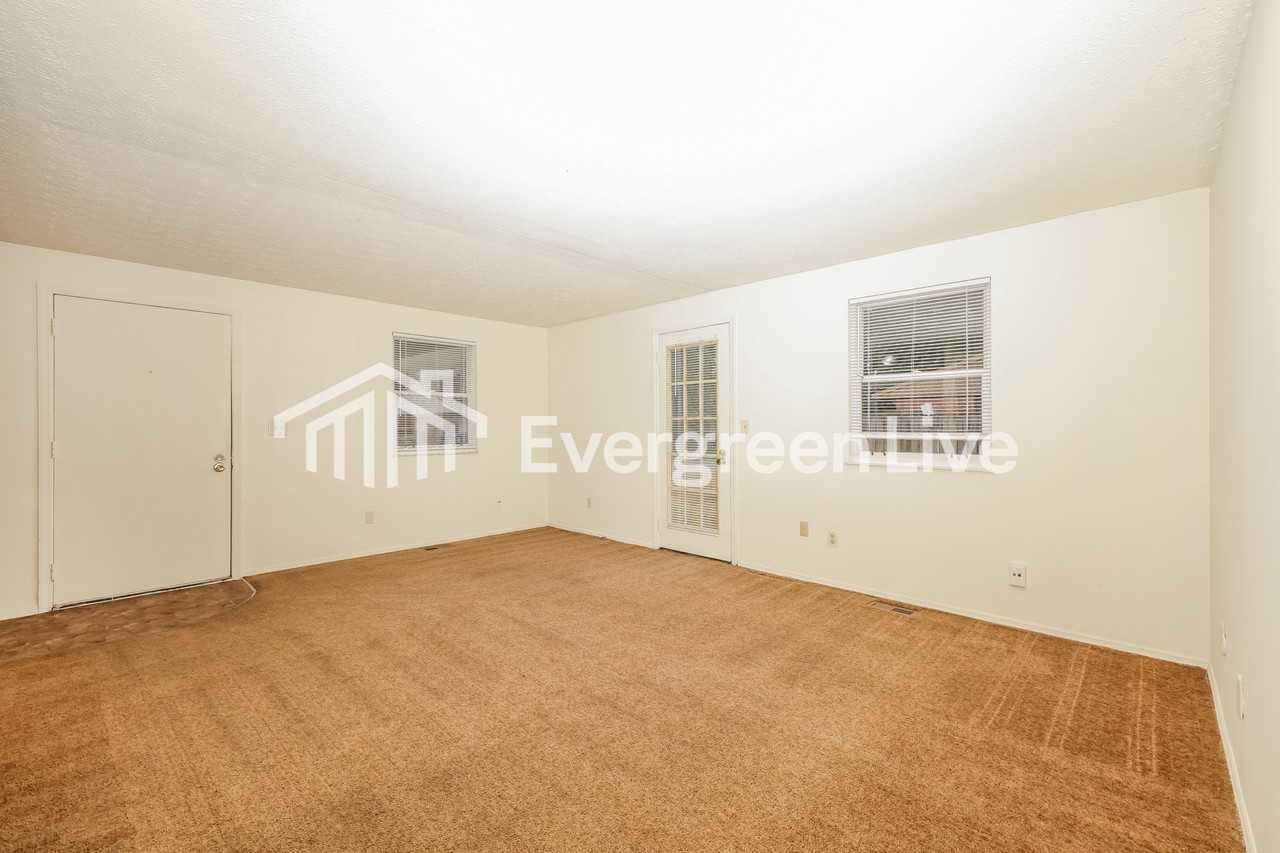 8257 Mount Mckinley Dr - Photo 4 of 15