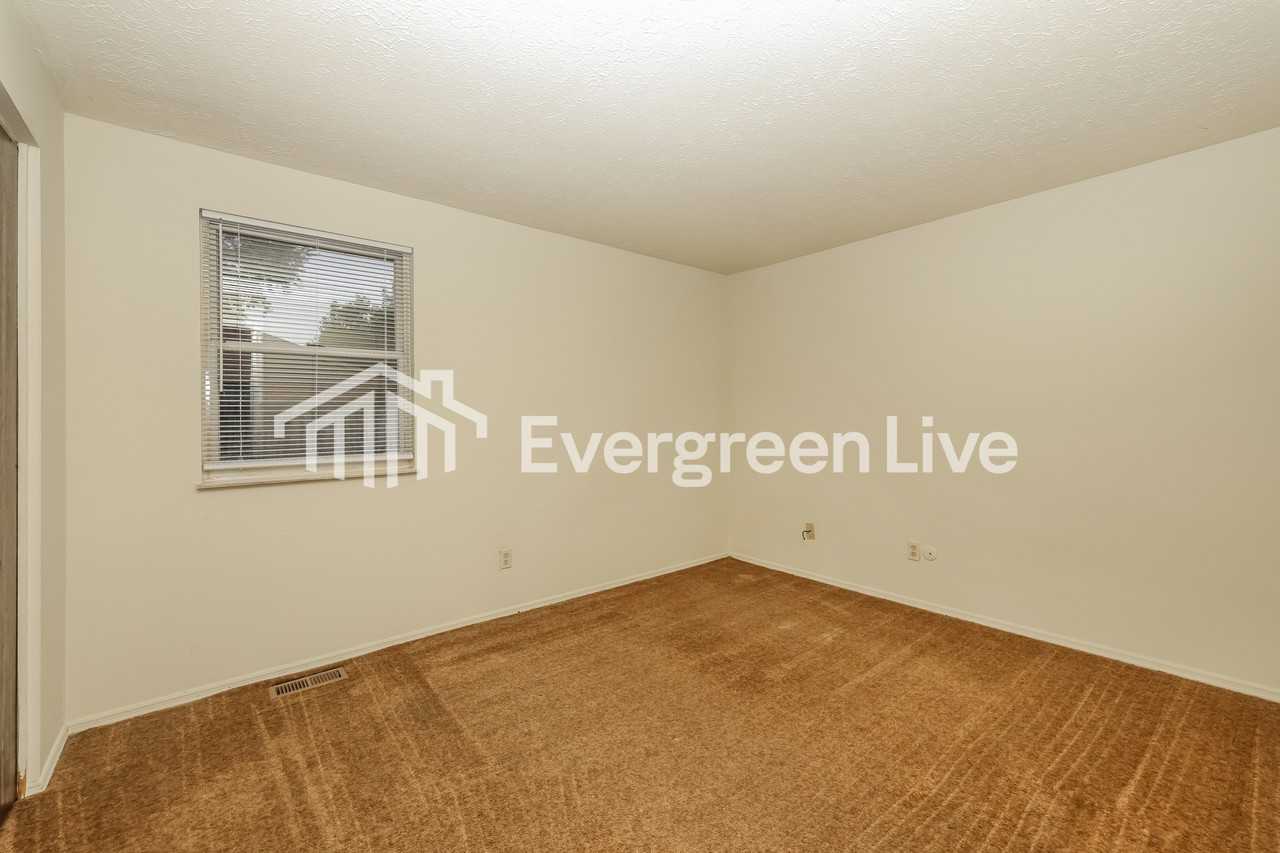 8257 Mount Mckinley Dr - Photo 7 of 15