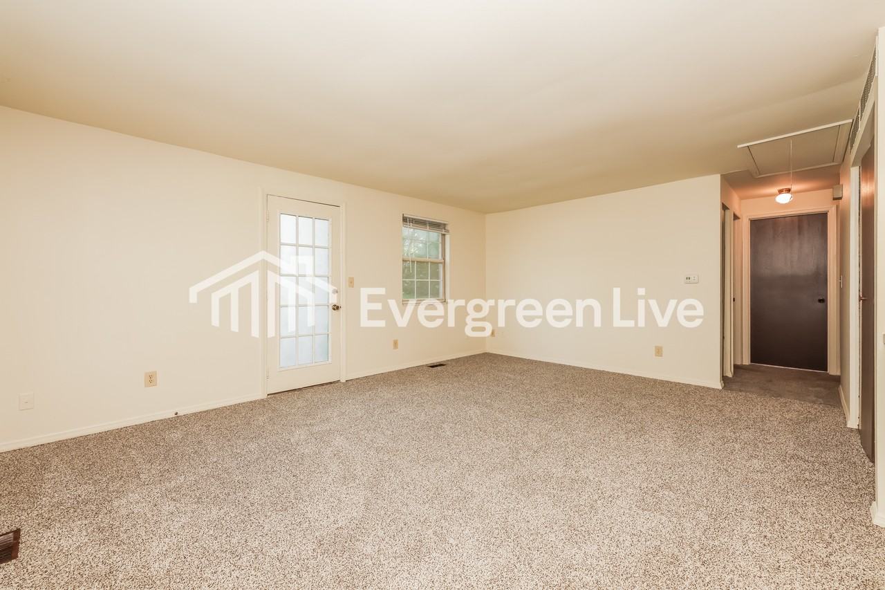 6951 Angora Way - Photo 3 of 15