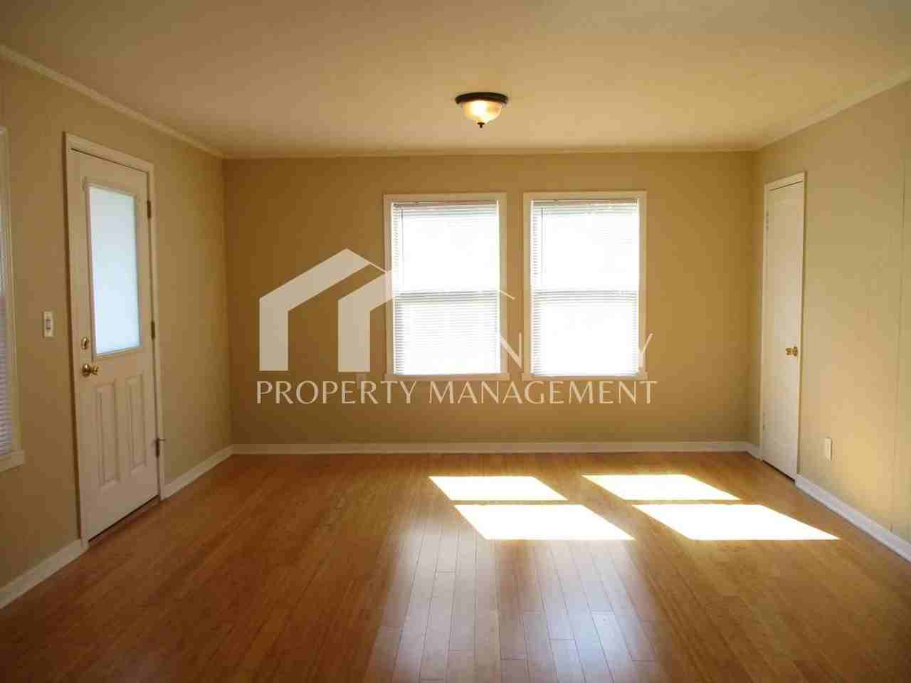 3309 Tarabochia St - Photo 3 of 24