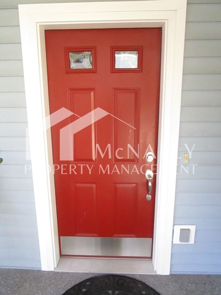 7504 Sorrel Ct - Photo 2 of 23