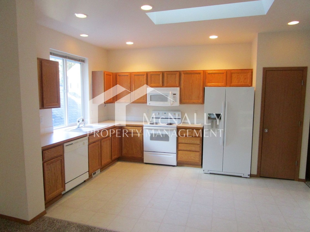 7504 Sorrel Ct - Photo 7 of 23
