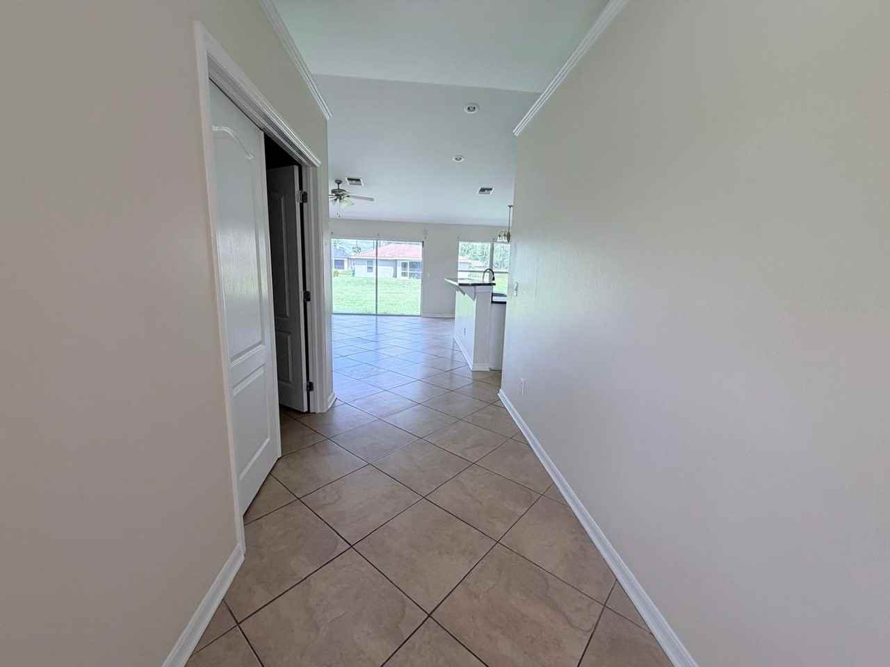 2604 42nd St W - Photo 4 of 14