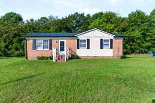 2414 Shawnee Dr - Photo 1 of 1