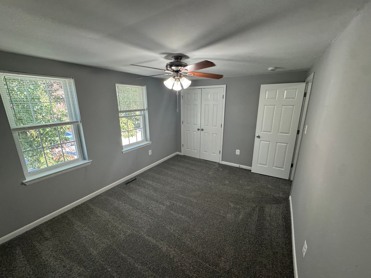 1219 E Chase St - Photo 5 of 13