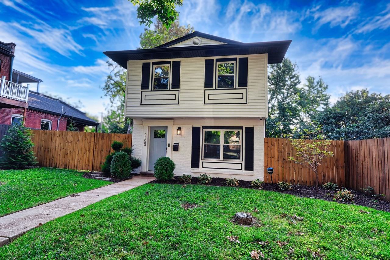 2250 Jules St - Photo 2 of 26