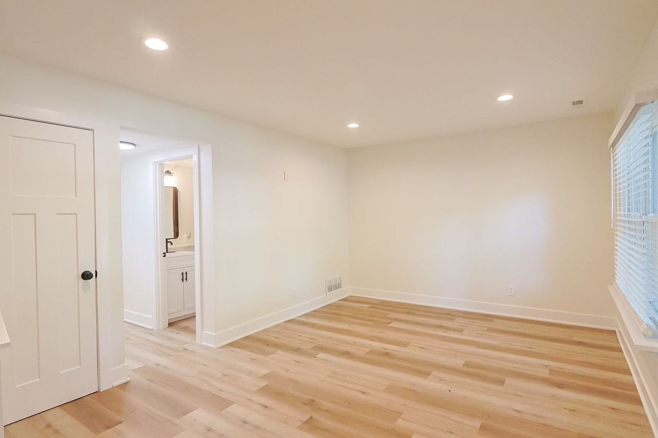 2250 Jules St - Photo 4 of 26