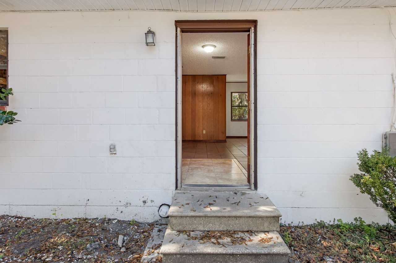 1637 W Madison St #2 - Photo 2 of 35